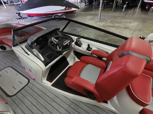 Slide: The Image of G3 Amara 27DC 2022 - 15