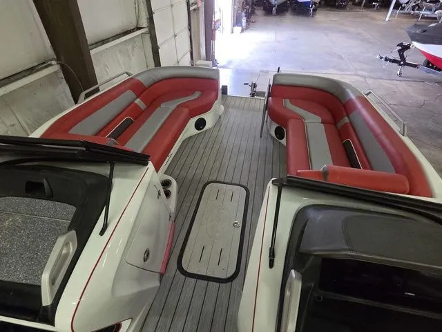 Slide: The Image of G3 Amara 27DC 2022 - 19