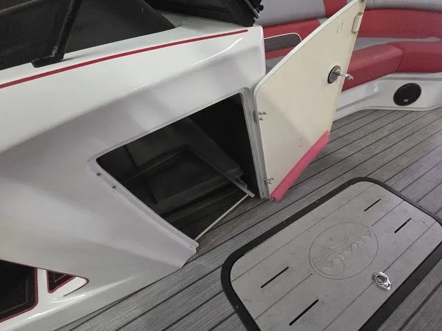 Slide: The Image of G3 Amara 27DC 2022 - 20