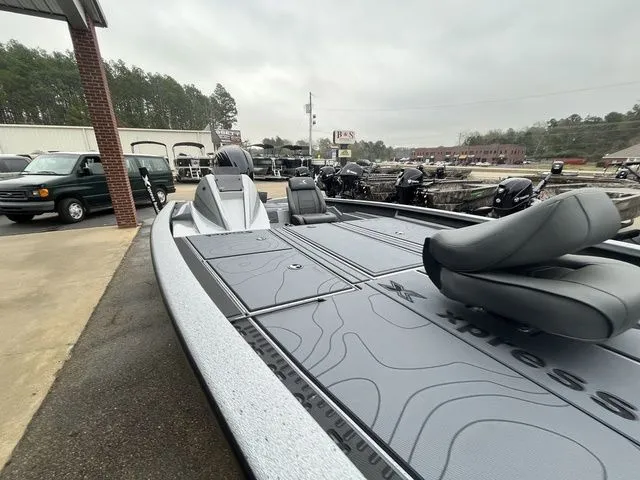 Slide: The Image of Xpress X21 Pro 2026 - 13