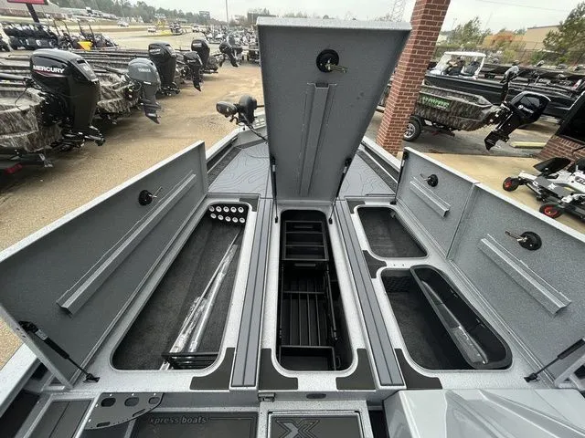 Slide: The Image of Xpress X21 Pro 2026 - 21