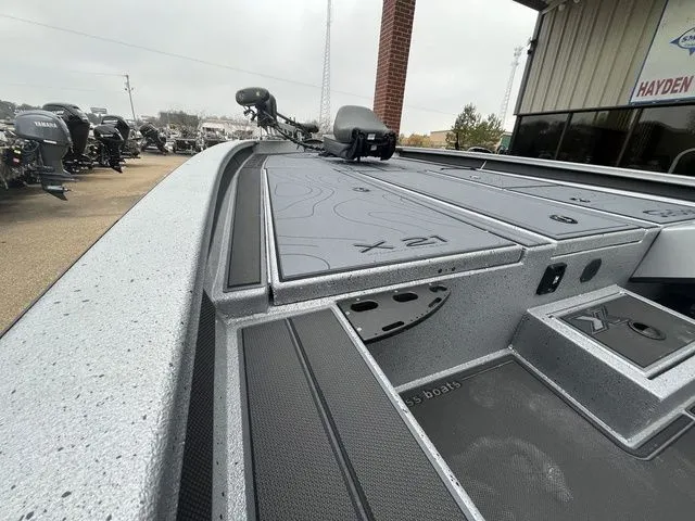 Slide: The Image of Xpress X21 Pro 2026 - 5