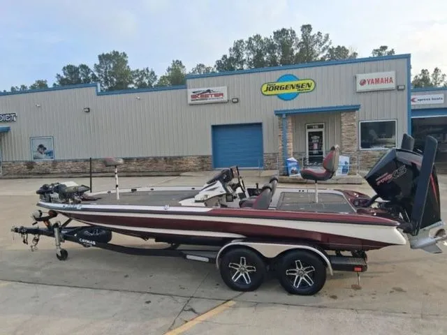 Slide: The Image of Caymas CX 21 2020 - 2