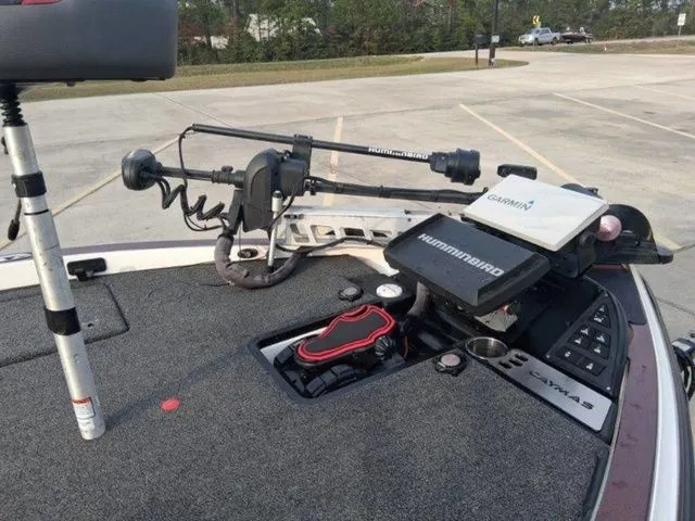 Slide: The Image of Caymas CX 21 2020 - 4