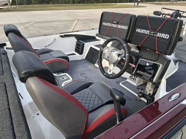 Slide: The Image of Caymas CX 21 2020 - 5