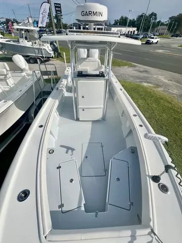 Slide: The Image of Pair Customs 27 Center Console 2024 - 8