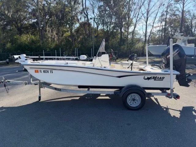 Slide: The Image of Mako Pro Skiff 15 CC 2024 - 3