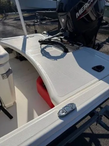 Slide: The Image of Mako Pro Skiff 15 CC 2024 - 6