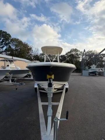 Slide: The Image of Scout 215 XSF 2018 - 4