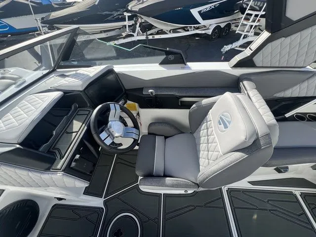 Slide: The Image of Tigé Z3 2026 - 15