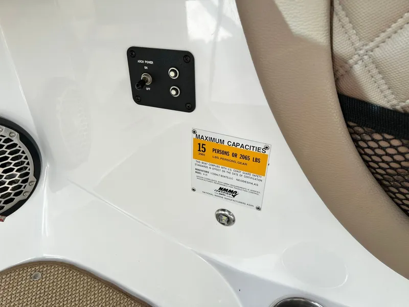 Slide: The Image of Cobalt A25 2014 - 22