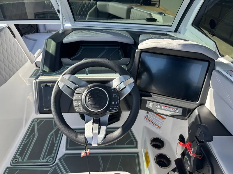 Slide: The Image of Tigé 22RZX 2026 - 26