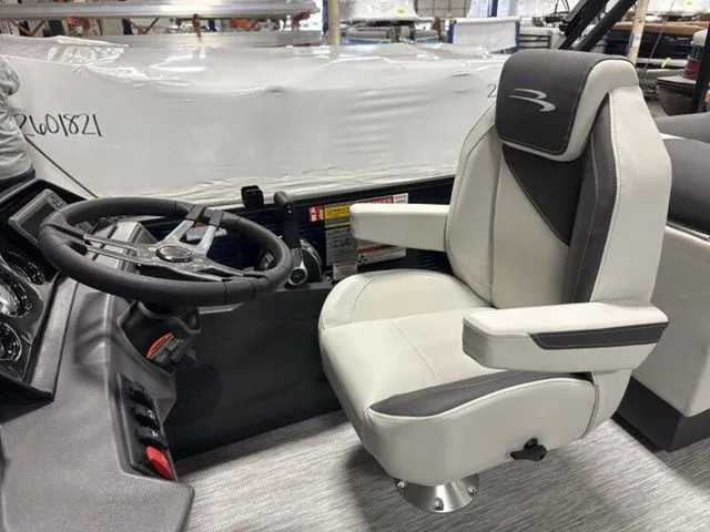 Slide: The Image of Bennington S-One Quad Bench 22 SSR Tritoon 2026 - 12