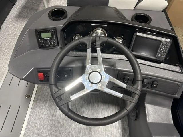 Slide: The Image of Bennington S-One Quad Bench 22 SSR Tritoon 2026 - 13