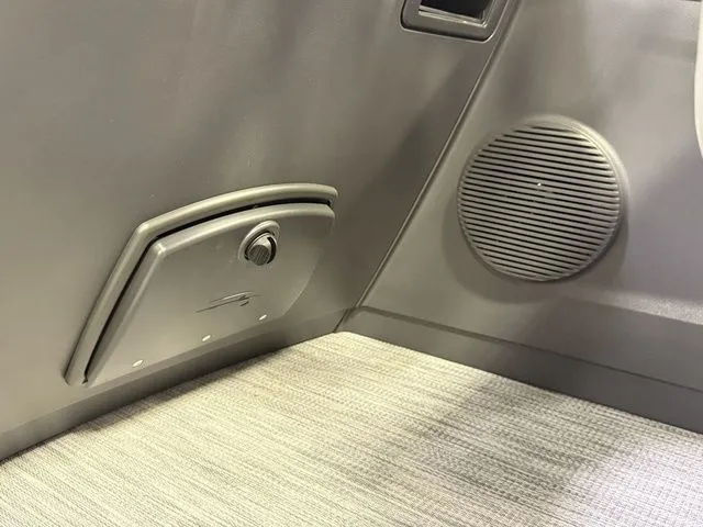 Slide: The Image of Bennington S-One Quad Bench 22 SSR Tritoon 2026 - 23