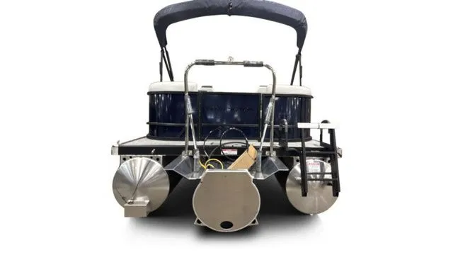 Slide: The Image of Bennington S-One Quad Bench 22 SSR Tritoon 2026 - 6