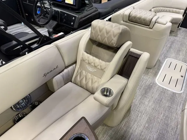 Slide: The Image of Bennington RX Sport Swingback 25 RXSBA 2026 - 20