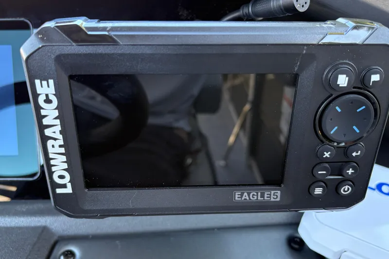 Slide: The Image of Lowrance Eagle 5 fish finder on 2026 Sun Tracker Fishin' Barge 20 DLX. - 36