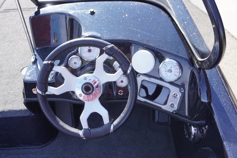 Slide: The Image of Steering wheel and dashboard of 2026 Nitro ZV19 Sport boat. - 6