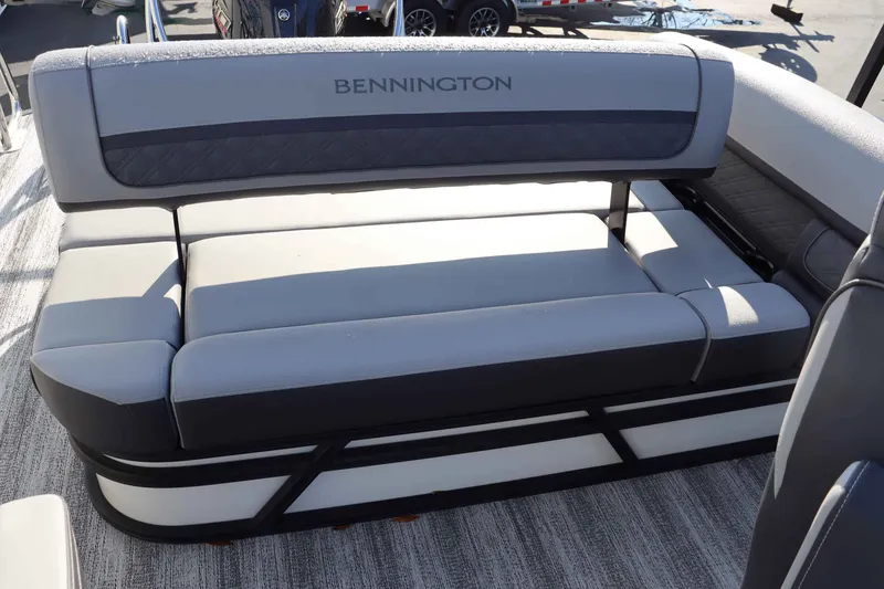 Slide: The Image of Bennington 22SSB 2026 - 9