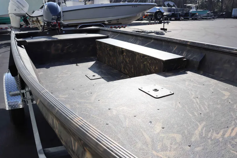 Slide: The Image of War Eagle 648LDV 2026 - 6