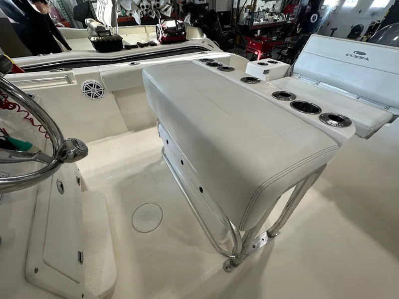 Slide: The Image of Cobia 220 Center Console 2023 - 19