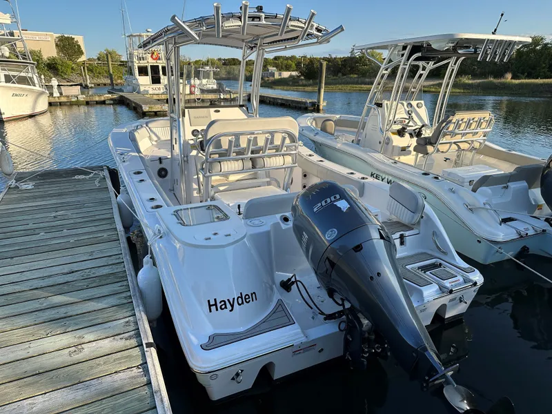 Slide: The Image of Sea Fox 228 Commander 2023 - 2