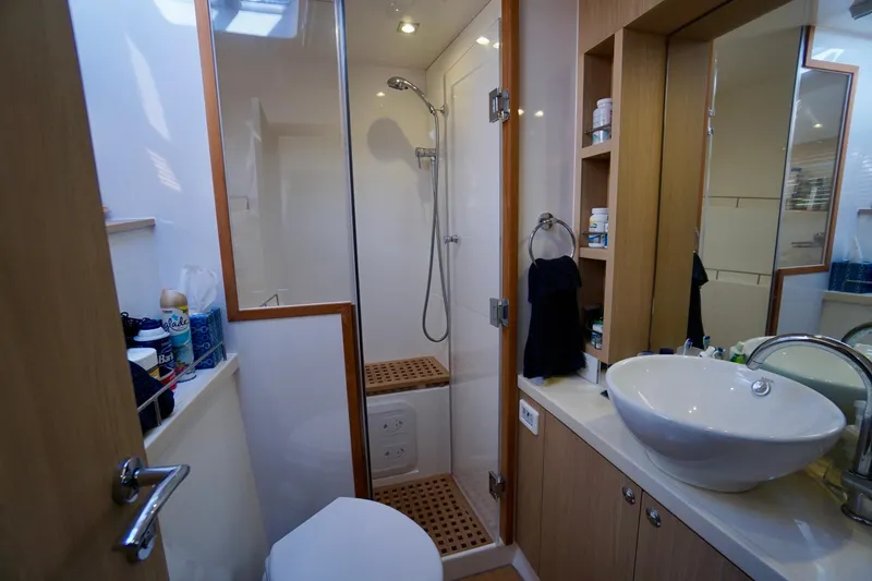 Slide: The Image of Bathroom interior of 2020 Aquila 44 Yacht with shower and sink. - 29