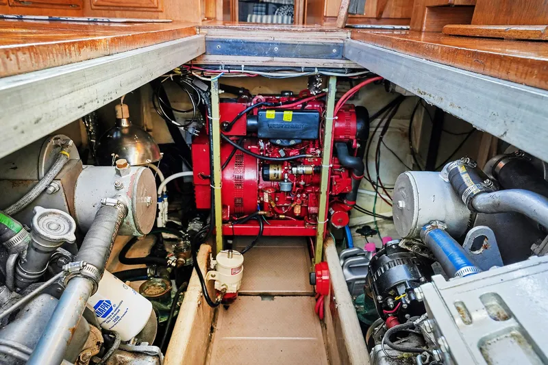 Slide: The Image of Shannon VOYAGER 1991 - 26