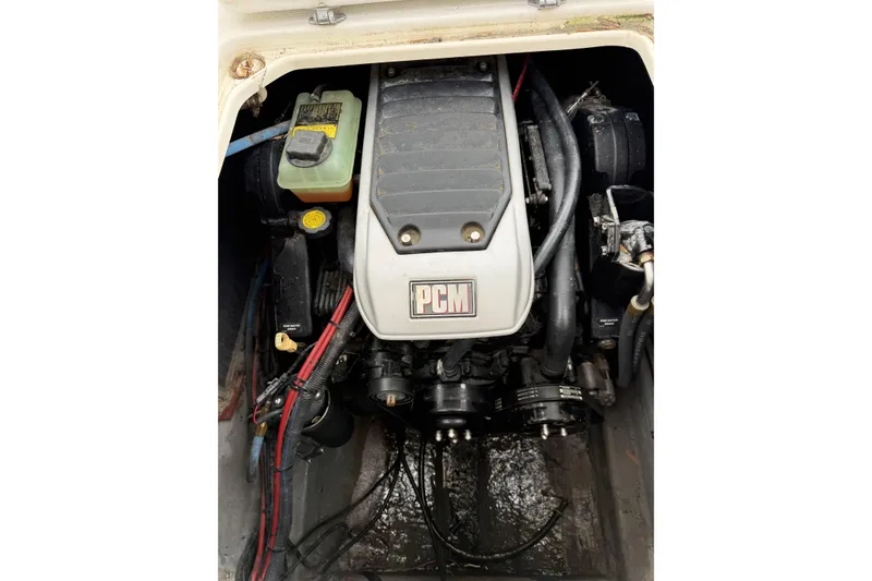 Slide: The Image of Shamrock 260 Express Front of PCM Engine - 10