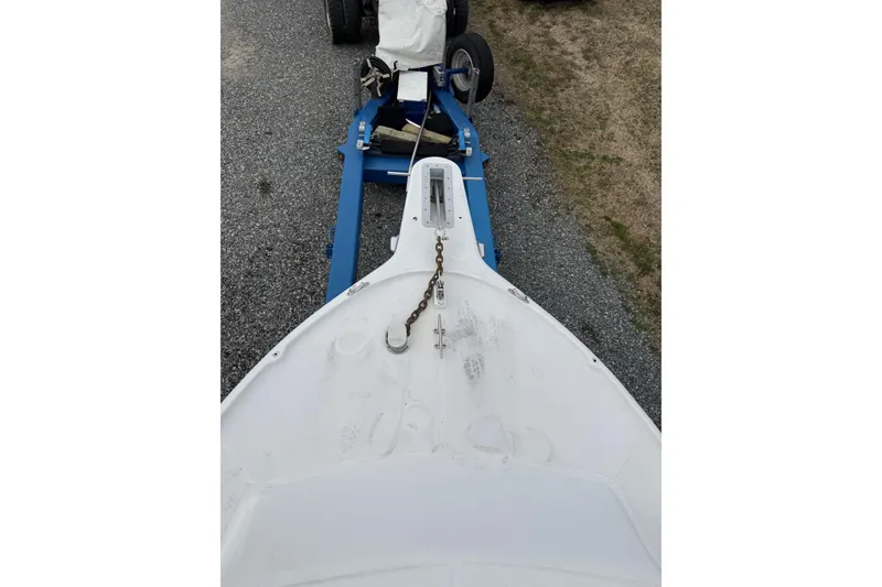 Slide: The Image of Shamrock 260 Express Pulpit - 12