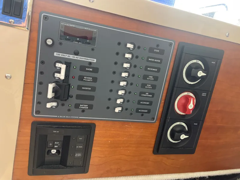 Slide: The Image of Control panel of a 2017 Cutwater C-24 boat. - 7