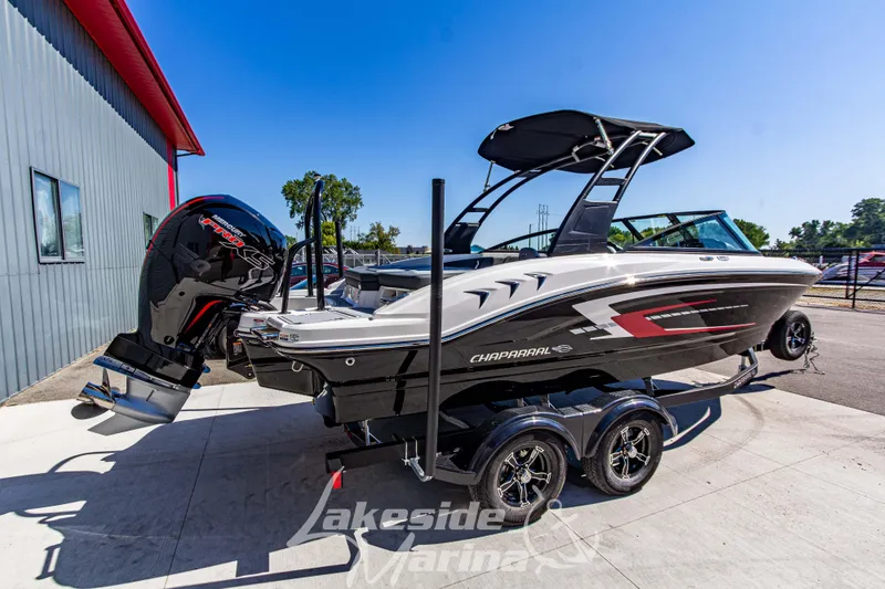 Slide: The Image of 2026 Chaparral 21 SSi OB boat on trailer at Lakeside Marina. - 5
