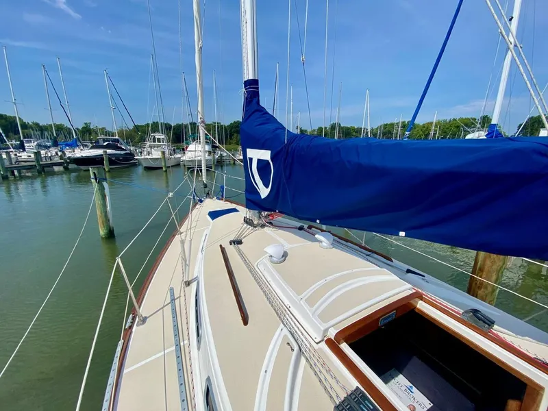 Slide: The Image of 1994 Tartan Piper 28 - Water Music - 16