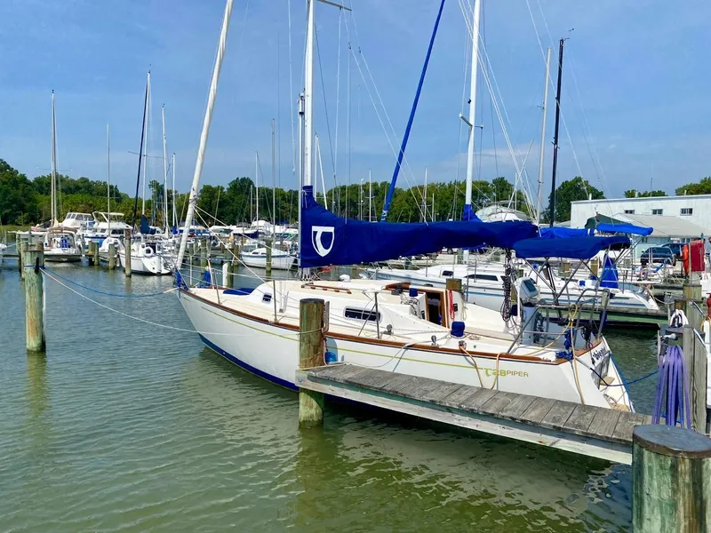 Slide: The Image of 1994 Tartan Piper 28 - Water Music - 3