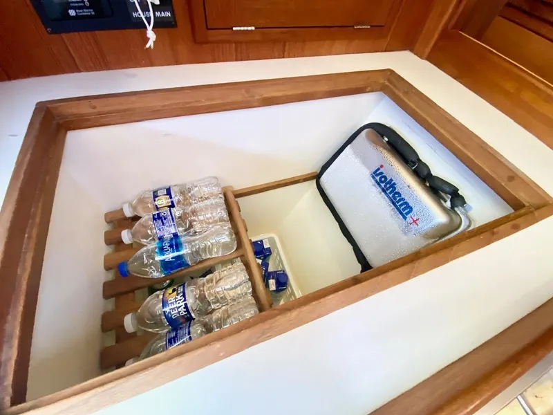 Slide: The Image of 1994 Tartan Piper 28 - Water Music - 30