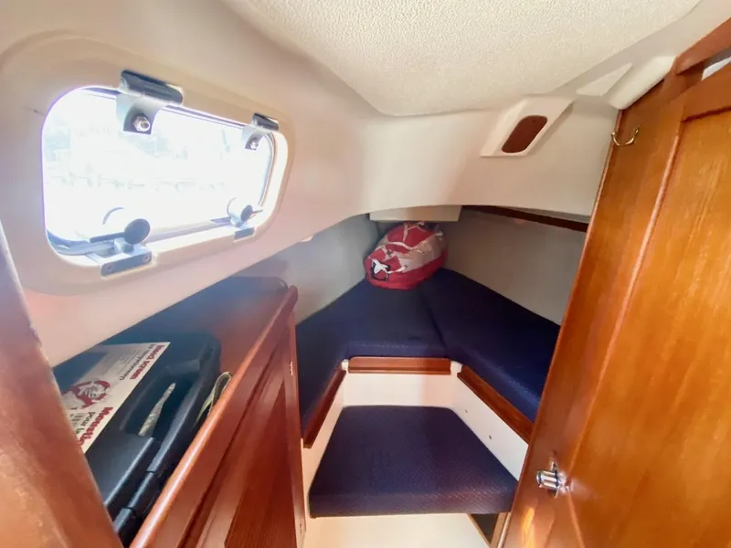 Slide: The Image of 1994 Tartan Piper 28 - Water Music - 31