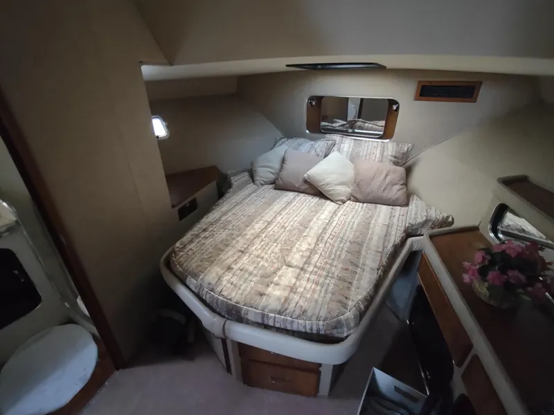 Slide: The Image of Interior of 1987 Chris-Craft 381 Catalina yacht cabin. - 20