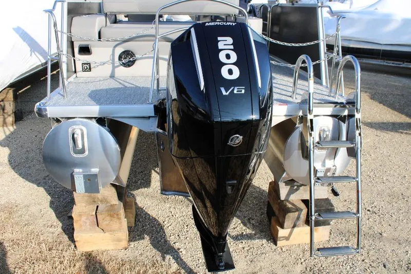 Slide: The Image of 2026 Premier 230 Sunsation RF CL pontoon boat with Mercury 200 V6 engine. - 4