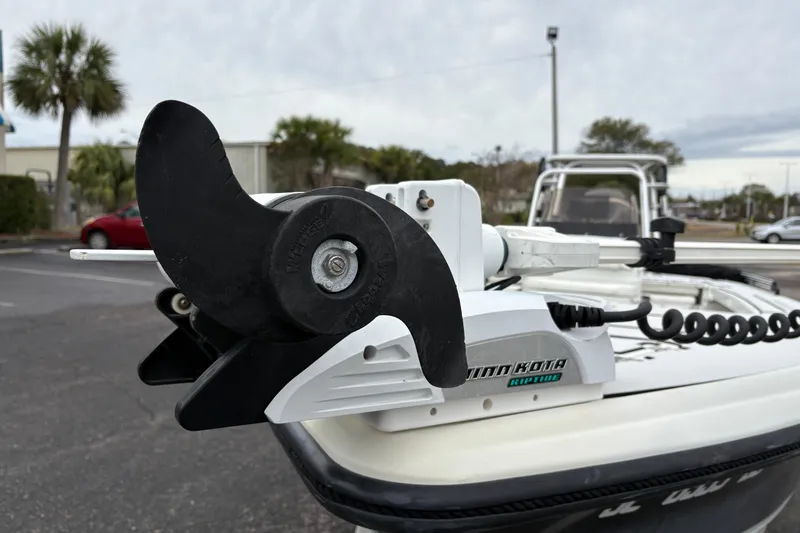 Slide: The Image of 2017 Action Craft Flatsmaster 1820 boat with Minn Kota trolling motor. - 9