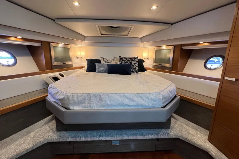 Slide: The Image of Luxurious bedroom interior of 2020 Tiara Yachts C44 Coupe with modern design. - 76