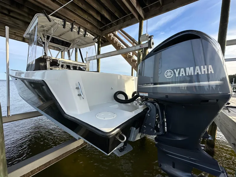 Slide: The Image of Contender 33 - Exterior/aft on lift - 11