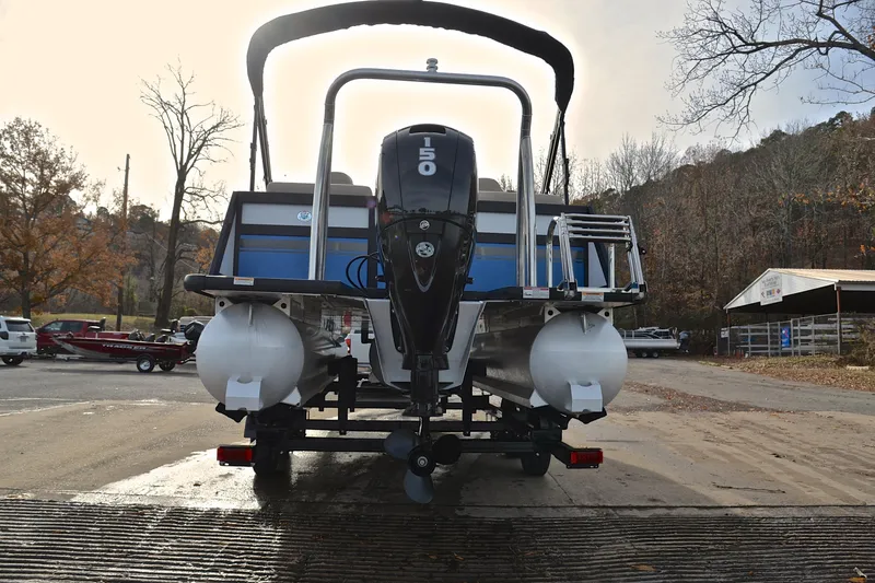 Slide: The Image of 2022 Viaggio Diamante Q pontoon boat with 150 HP engine at a boat launch. - 15