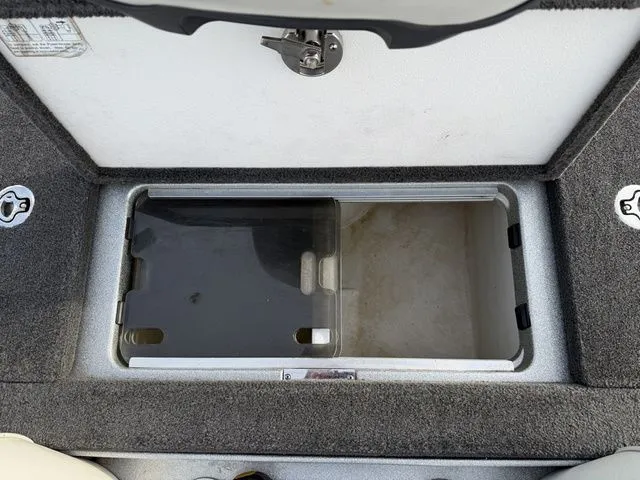 Slide: The Image of Ranger Z518 2014 - 8