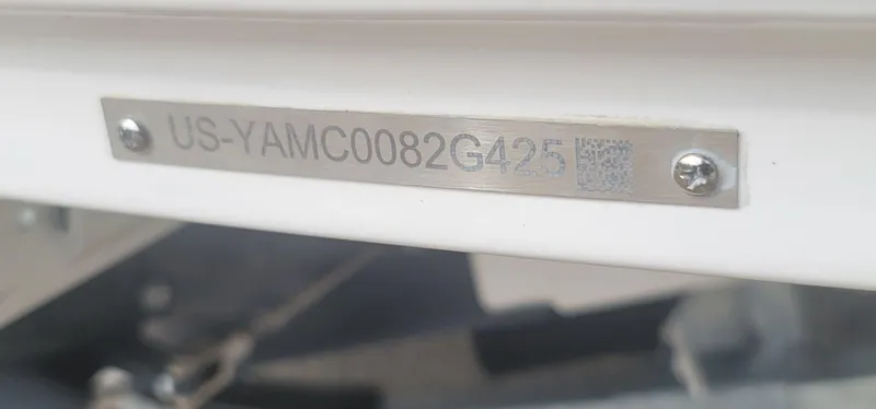 Slide: The Image of Yamaha 220 FSH Sport 2025 - 24