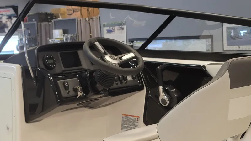 Slide: The Image of Yamaha SX190 2025 - 8