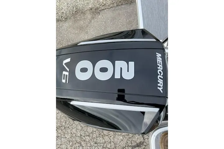 Slide: The Image of Mercury V6 outboard motor on Sweetwater 2286SFLC, 2026 model. - 12