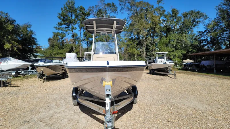 Slide: The Image of Yamaha 190 FSH Sport 2025 - 7