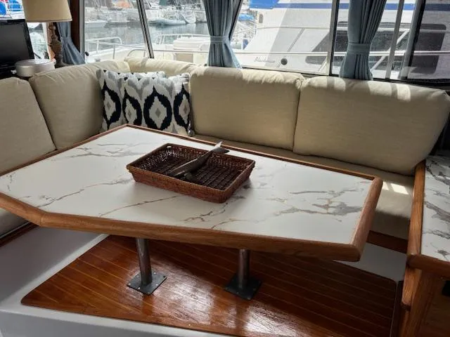 Slide: The Image of Dinette - 19