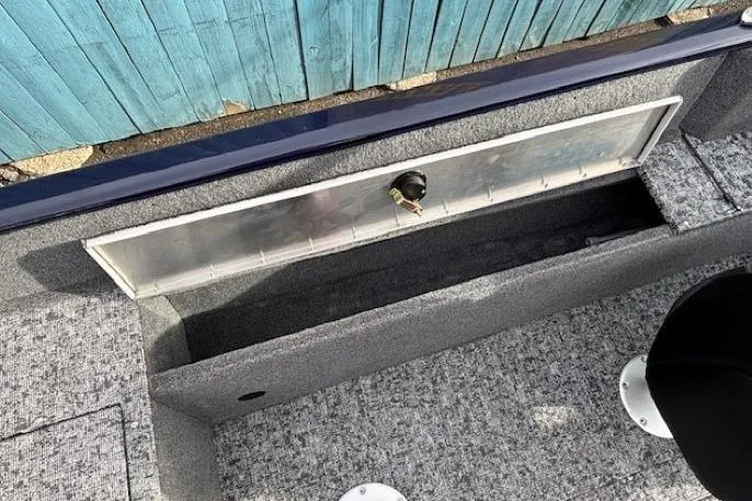 Slide: The Image of Interior view of 2025 Tracker Pro Guide V-175 WT boat. - 23